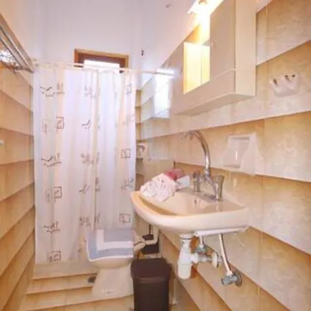 Vasilis Studios بيت ضيافة سكوبيلوس تاون
